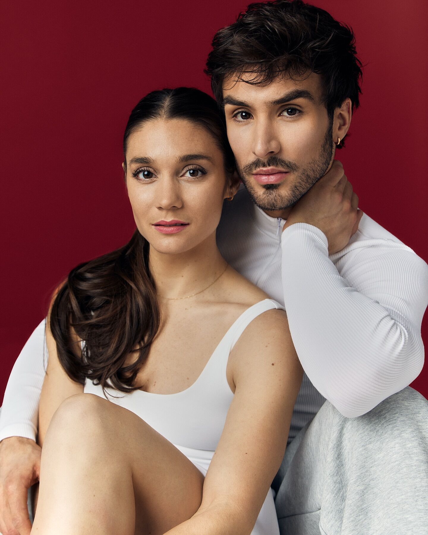 Фігуристка-чемпіонка вийшла "роздягнена" на Гран-прі Франції і викликала фурор. Відео