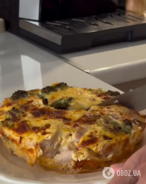 Ситний білковий пиріг з куркою та броколі: ділимось рецептом бюджетної та корисної страви