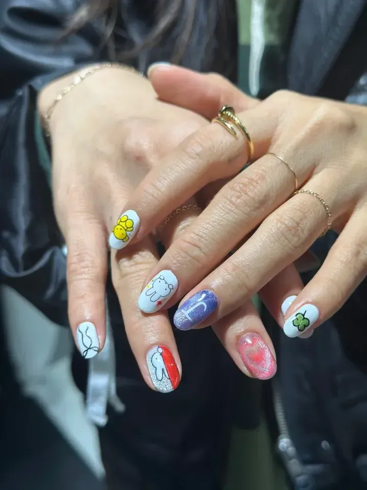 Ретроманікюр з минулого став гарячим трендом осені 2025