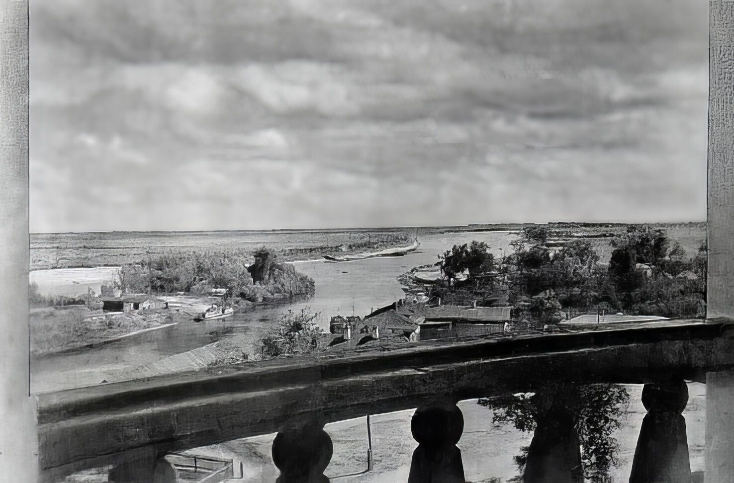 У мережі показали знаменитий Вал у Чернігові у 30-х роках: архівні фото