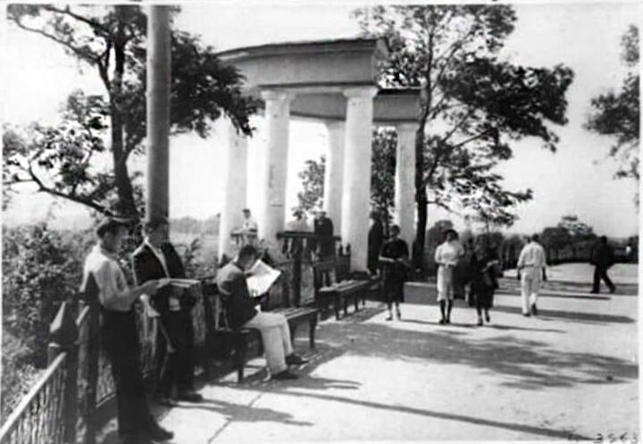 У мережі показали знаменитий Вал у Чернігові у 30-х роках: архівні фото