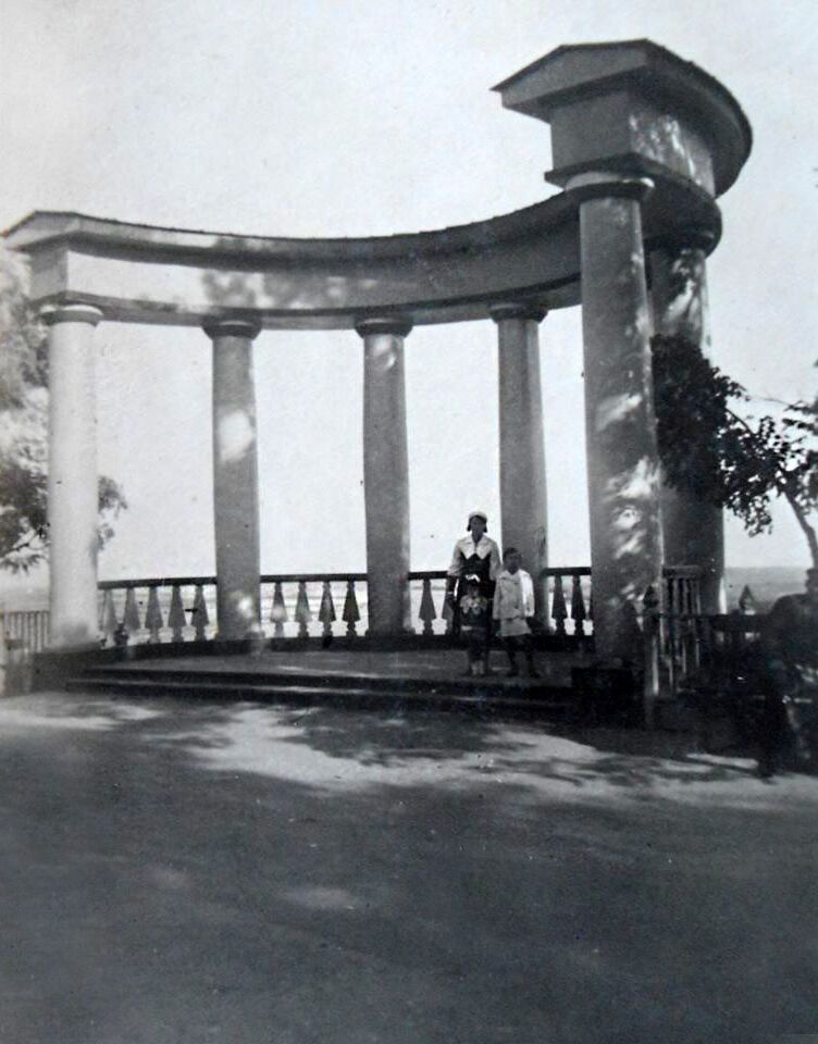 У мережі показали знаменитий Вал у Чернігові у 30-х роках: архівні фото