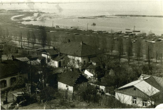 Старые фото Черкасс: в сети показали, какой раньше была Долина роз