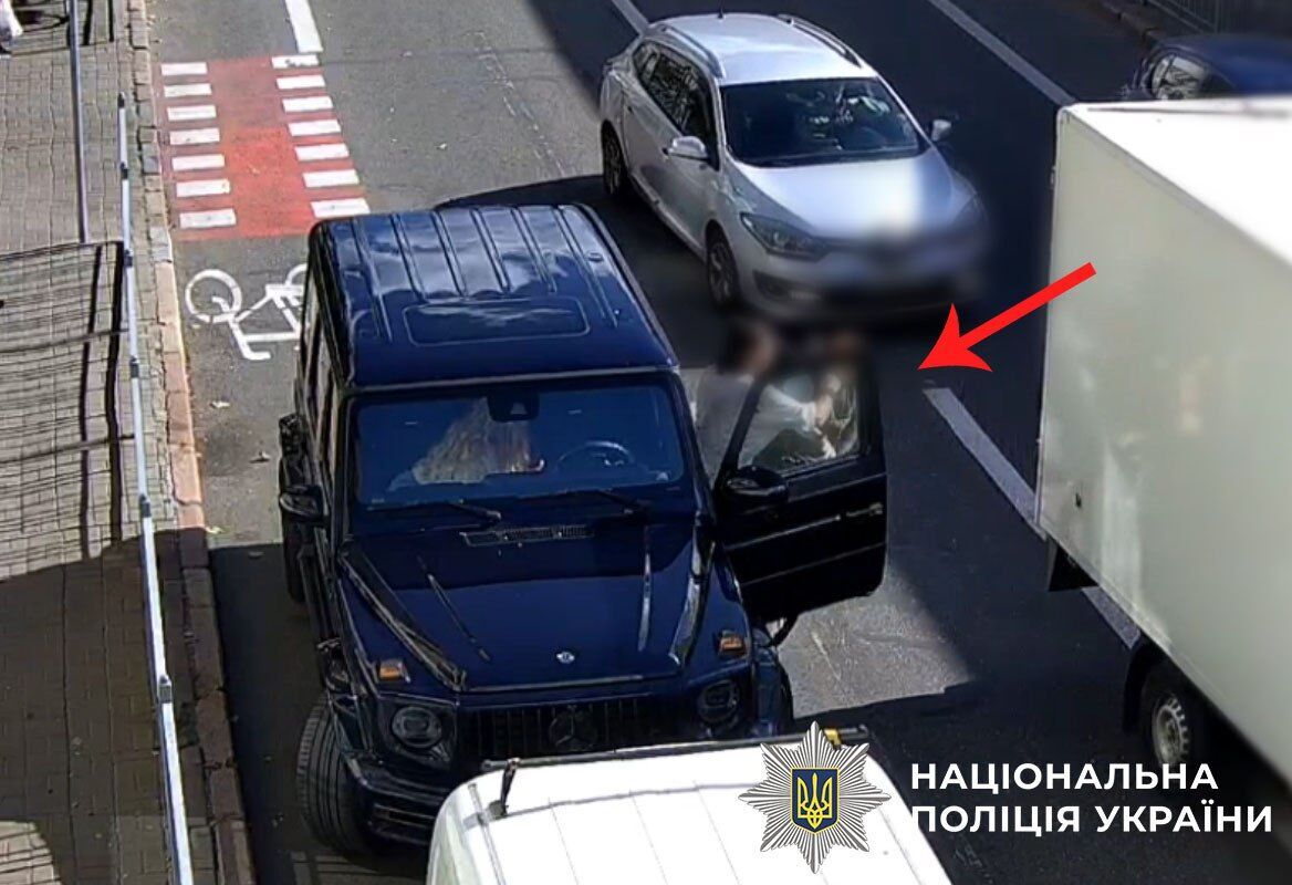 Он начал "быковать": велосипедист, которого в Киеве жестко избил водитель Mercedes, рассказал подробности конфликта. Видео