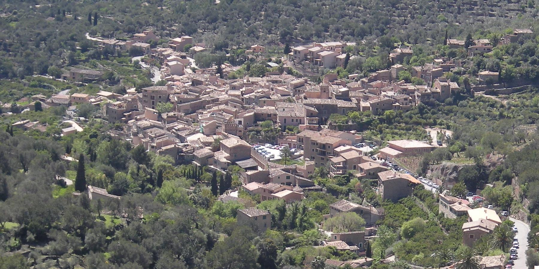 Найгарніші маленькі міста світу: куди поїхати у незабутню відпустку