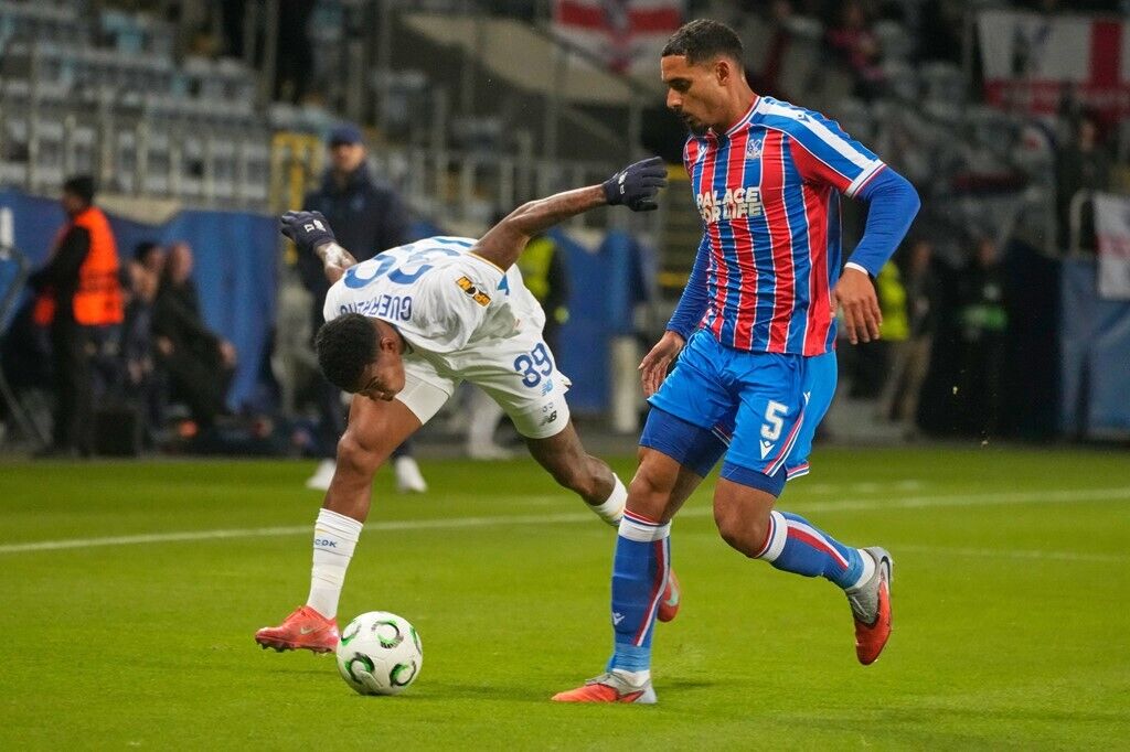 Растерять все на ровном месте: что помешало "Динамо" проявиться против "Кристал Пэлас". Обзор матча