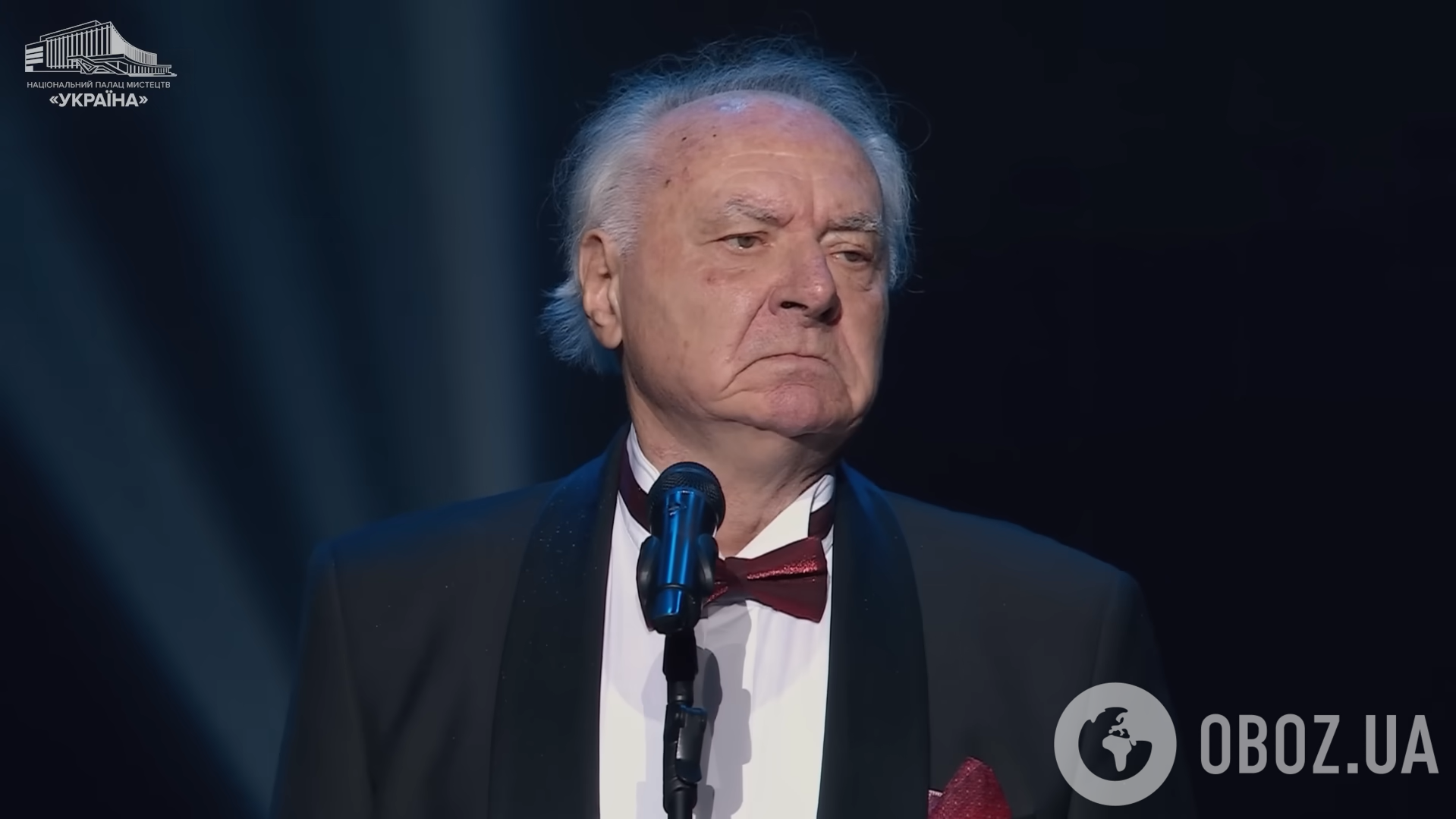 "Згиньте, наші вороги прокляті!" 86-річний Герой України підняв на ноги залу та довів до сліз потужними словами зі сцени. Відео