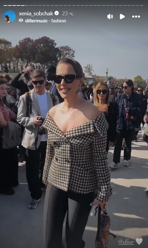 "Країна ж з НАТО воює, а вона там тиняється": похресниця Путіна Собчак не на жарт розізлила росіян витівкою на Тижні моди в Парижі