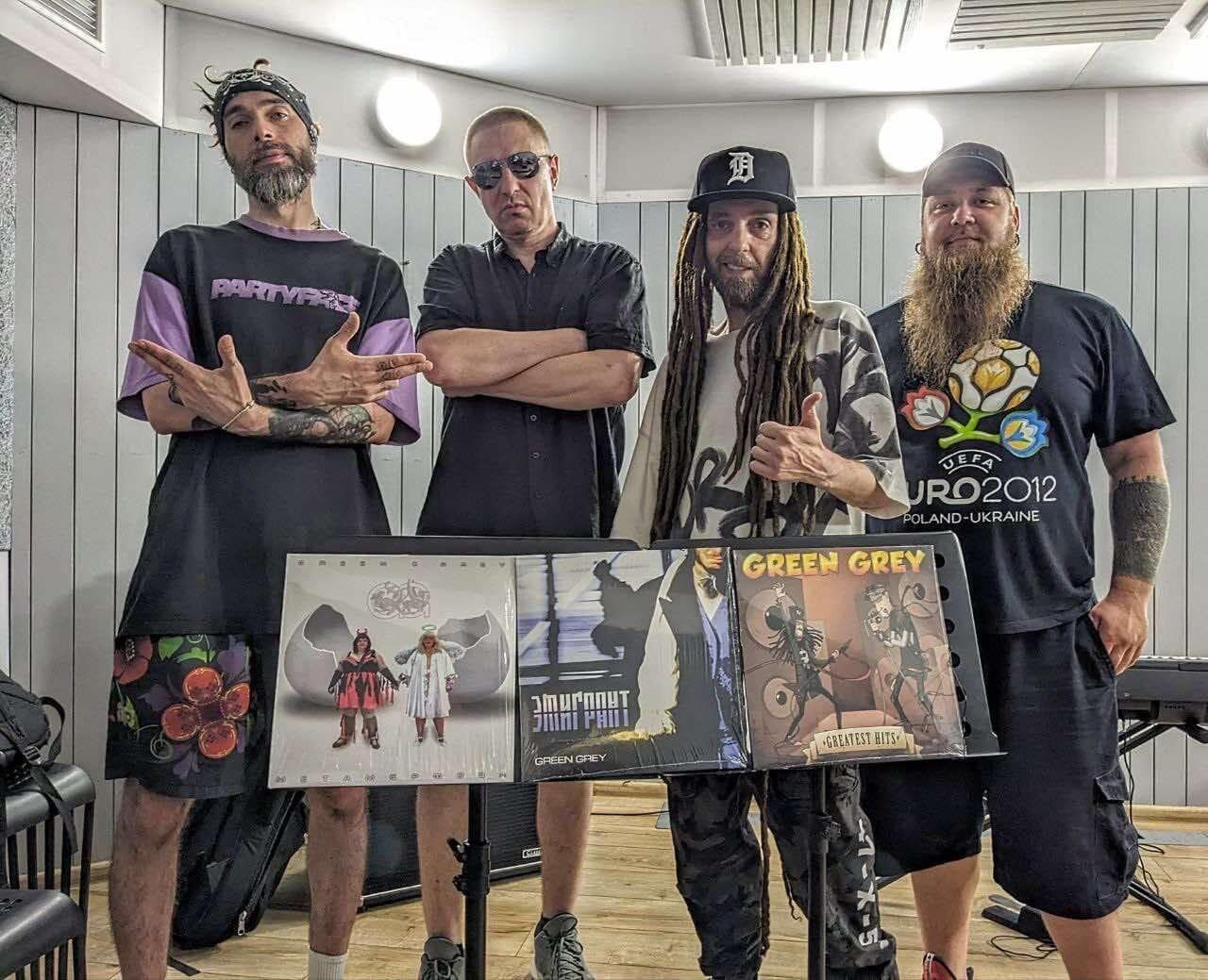 Співав "Горить Москва", служив у ТрО, але продовжував говорити російською: що відомо про останні роки життя "Дизеля" з Green Grey