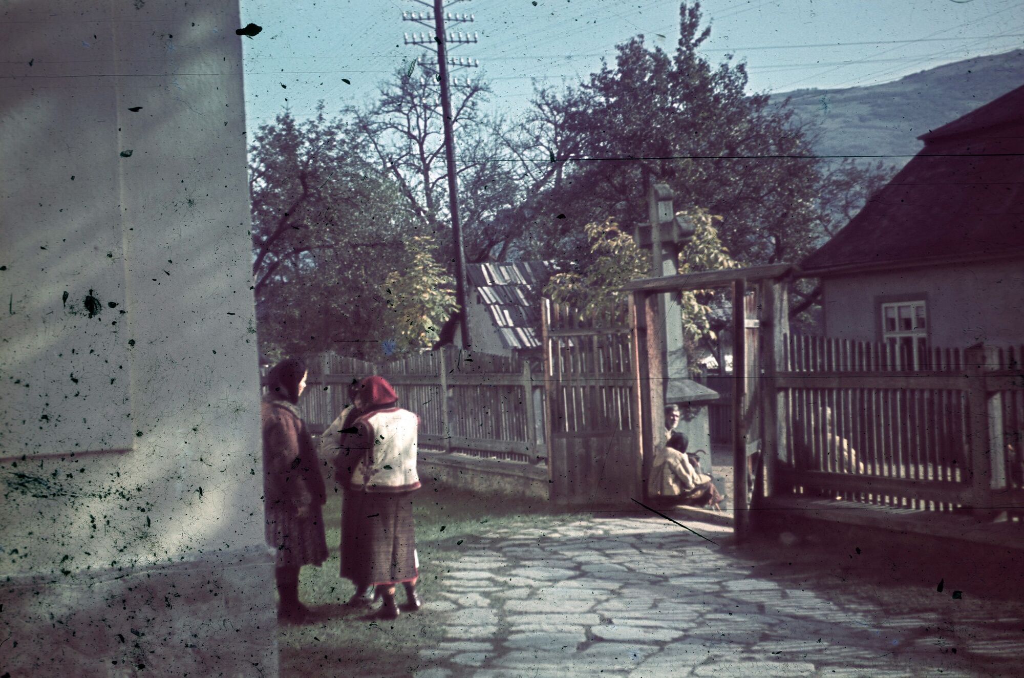 Туди поспішали іноземці з фотокамерами: у мережі показали старі кадри Рахова