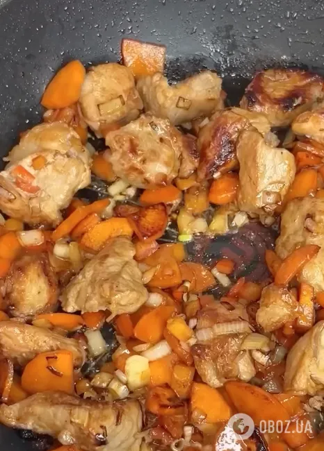 Як приготувати смачну тушковану картоплю з м'ясом: ділимося найкращим рецептом