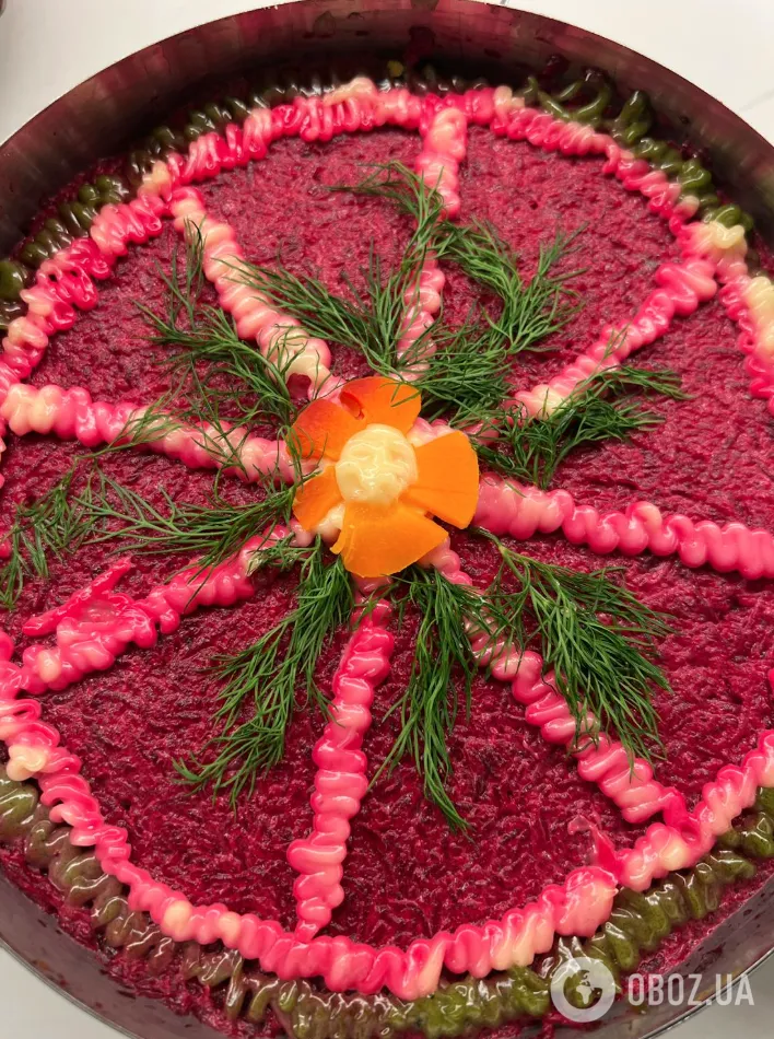 Салат із буряка "Рожевий фламінго": рецепт смачної та корисної страви