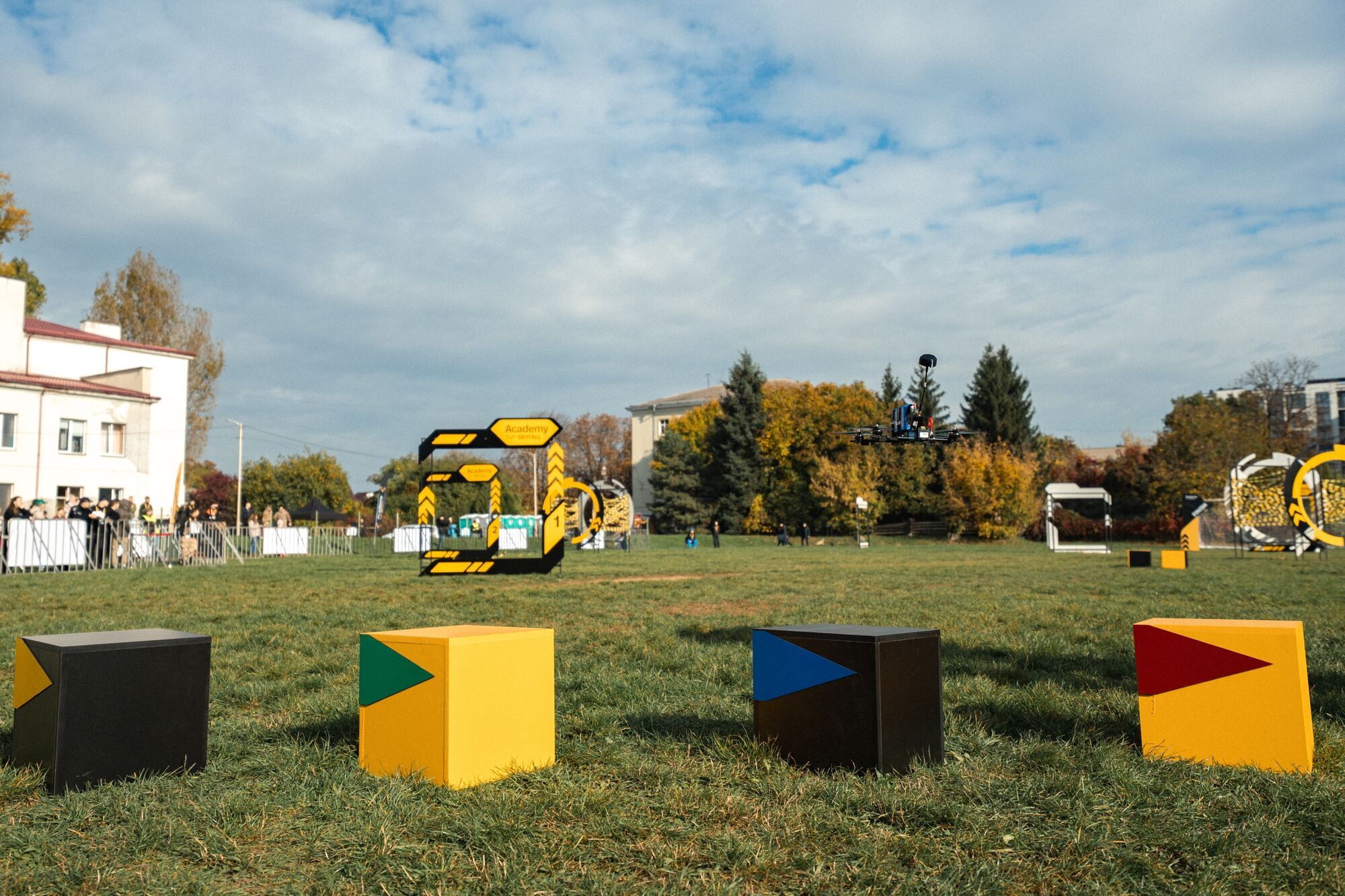 Академия SkyFall и Минобразования начали Всеукраинскую лигу по FPV-гонкам