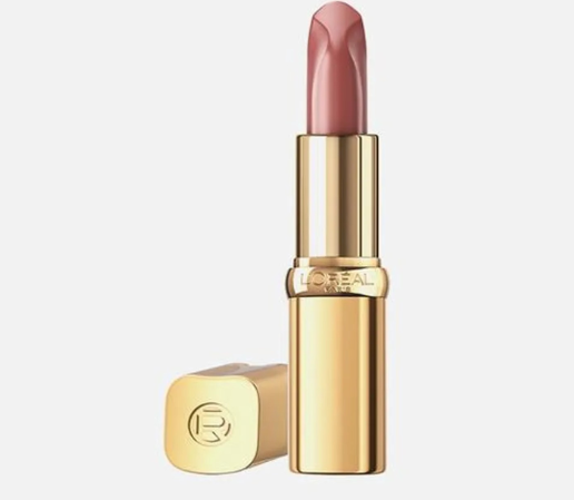 Три кольори помади зроблять зуби візуально білішими: які саме