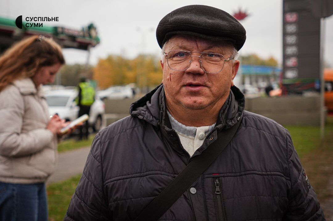 Враг попал по перекрестку в Сумах: повреждены машины, 12 пострадавших. Фото