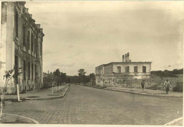 Яким Чернігів був за часів окупації: фото 40-х років