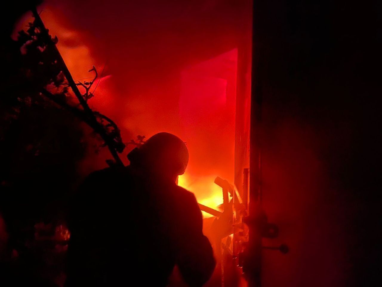 Оккупанты атаковали Украину 98 БПЛА и 6 ракетами: силы ПВО сбили 58 целей