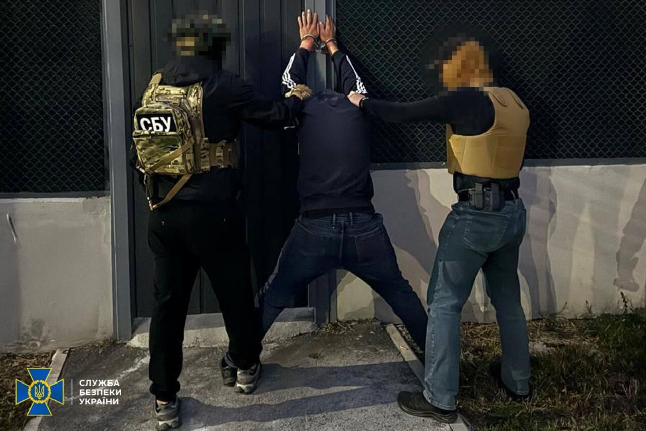 Вибухи мали статися в годину пік: СБУ затримала агента РФ, який готував серію терактів на Одещині. Фото