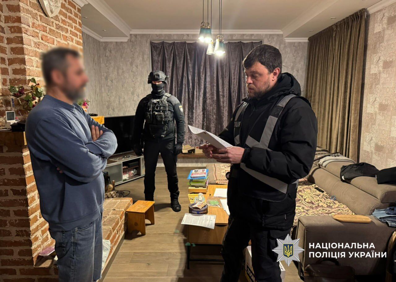 Андрею Билоусу вручили подозрение после секс-скандала в Карпенко-Карого