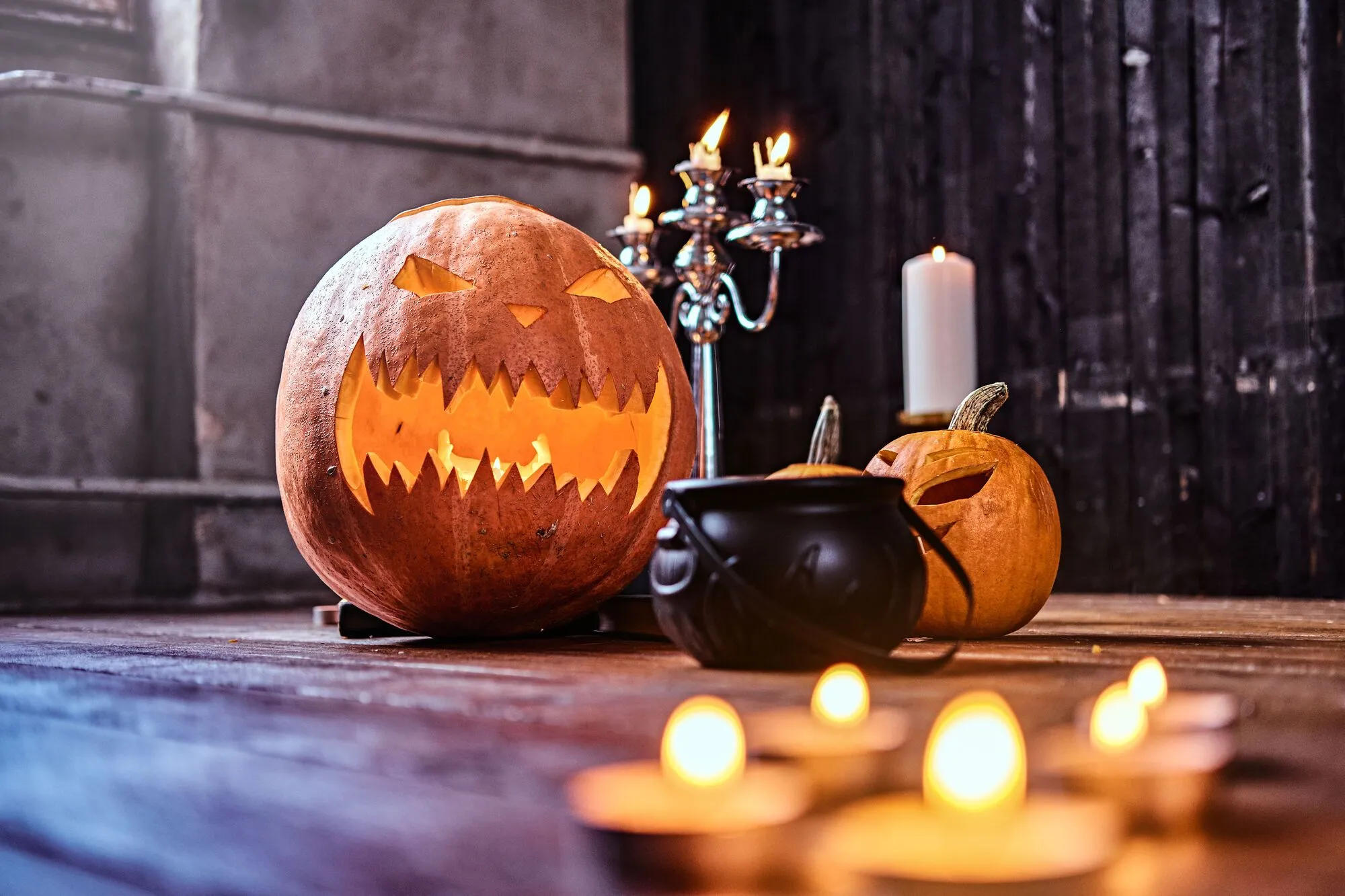 Как возникла традиция делать Фонарь Джека из тыквы на Хэллоуин: история