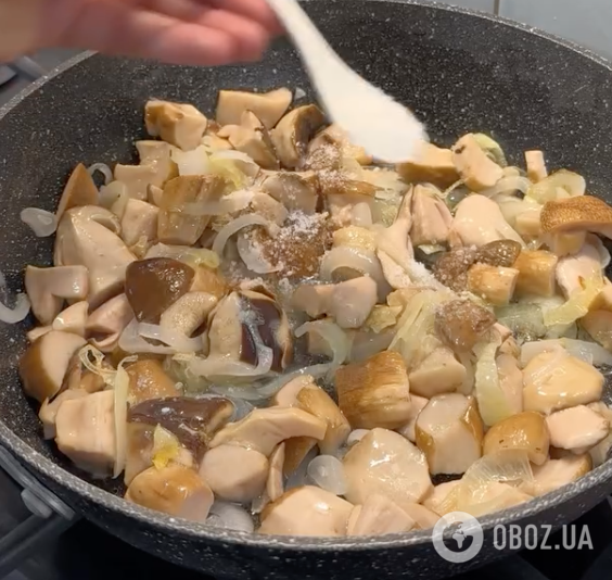 Як правильно і скільки хвилин смажити гриби, щоб вони не стали кашею, а були хрусткими: секрети від кулінарів