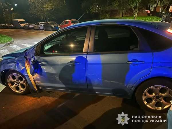 Во Львове 14-летний мотоциклист попал в ДТП с Ford Focus: погибла 16-летняя девушка. Фото