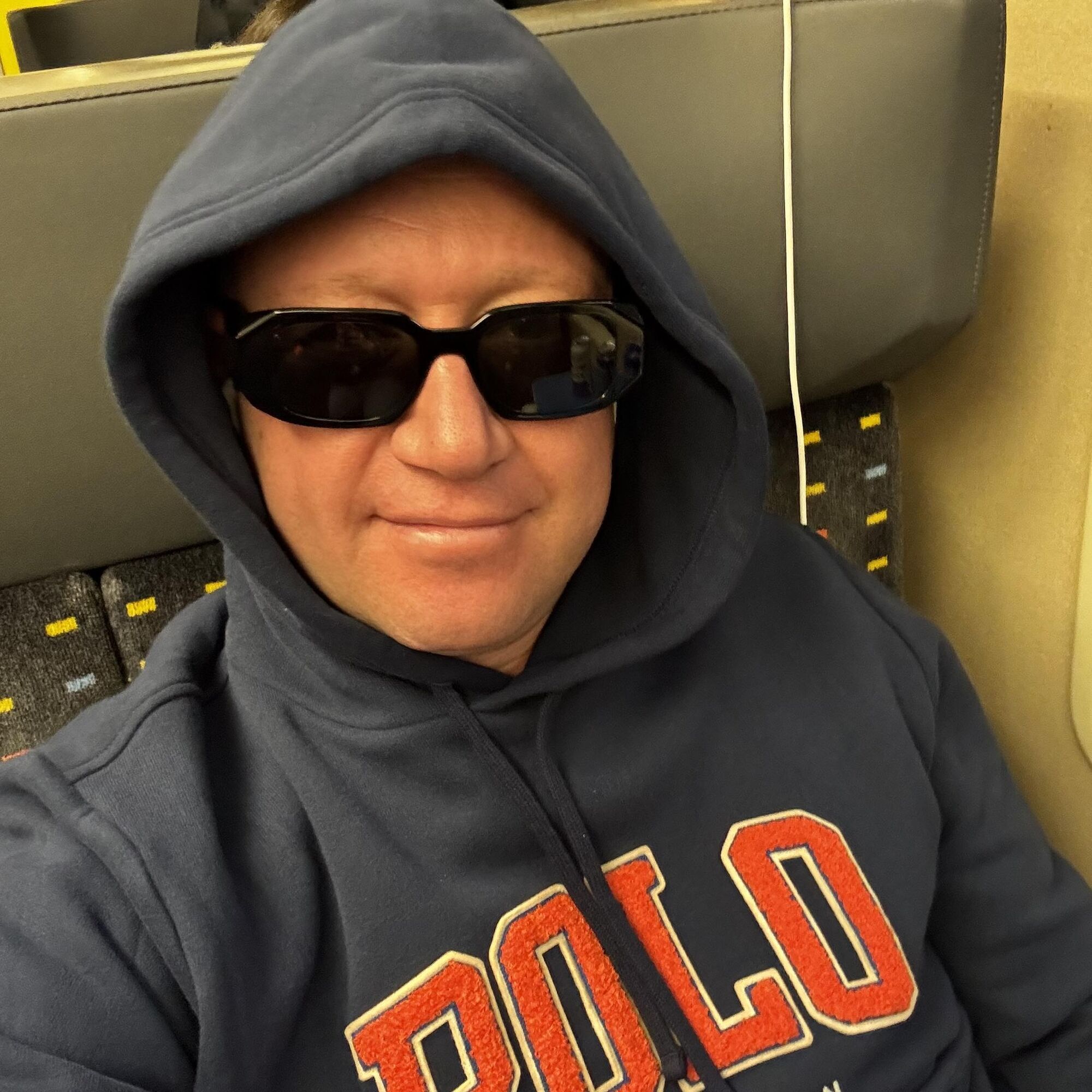 "Я испугалась за ребенка": украинка рассказала, как в Швейцарии на нее напал пророссийский латвиец Александр Вабикс