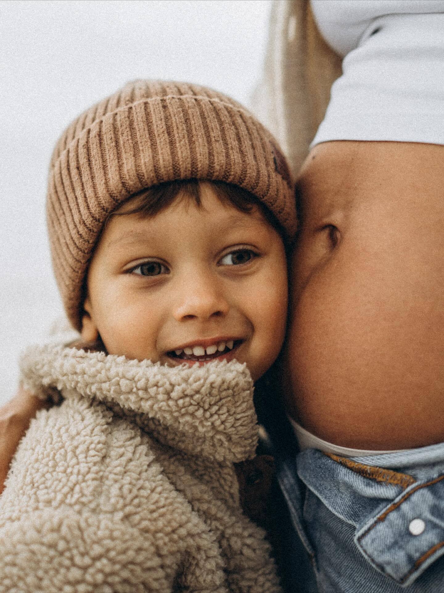 Знаменита українська чемпіонка-фехтувальниця оголосила про вагітність. Фото