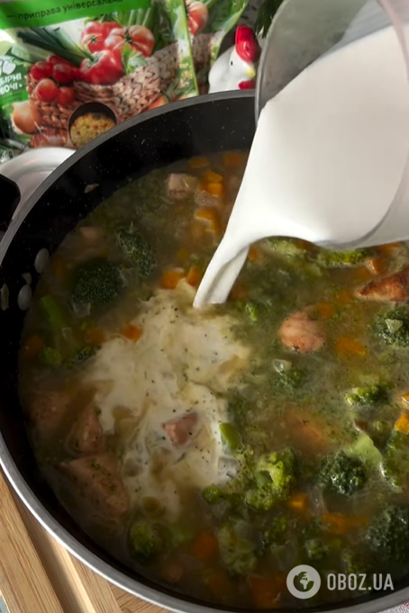 Самый вкусный сырный суп для ужина: делимся простым рецептом