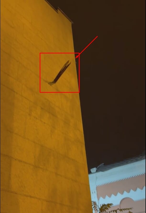 У Києві внаслідок ворожої атаки було пошкоджено синагогу на Подолі. Відео