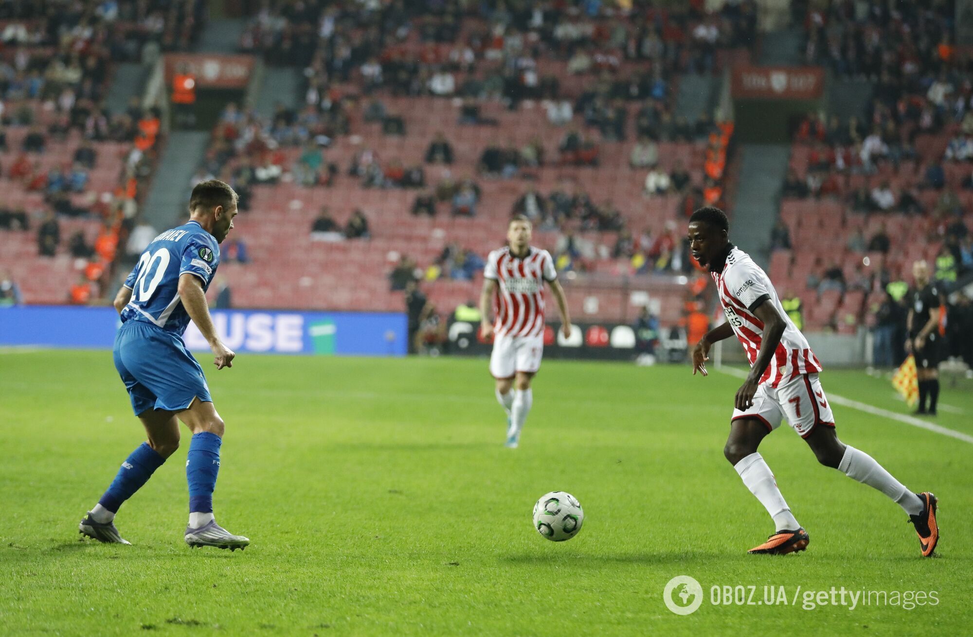 "Динамо" програло 0:3 у Лізі конференцій, пропустивши гол на 2-й хвилині і жодного разу не влучивши по воротах. Відео