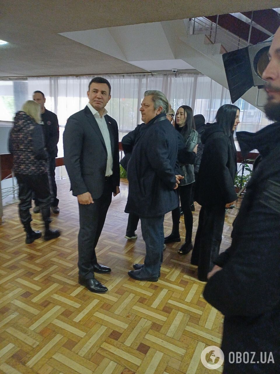 На прощанні з "Дизелем" помітили скандального нардепа Тищенка. Ексклюзивні фото