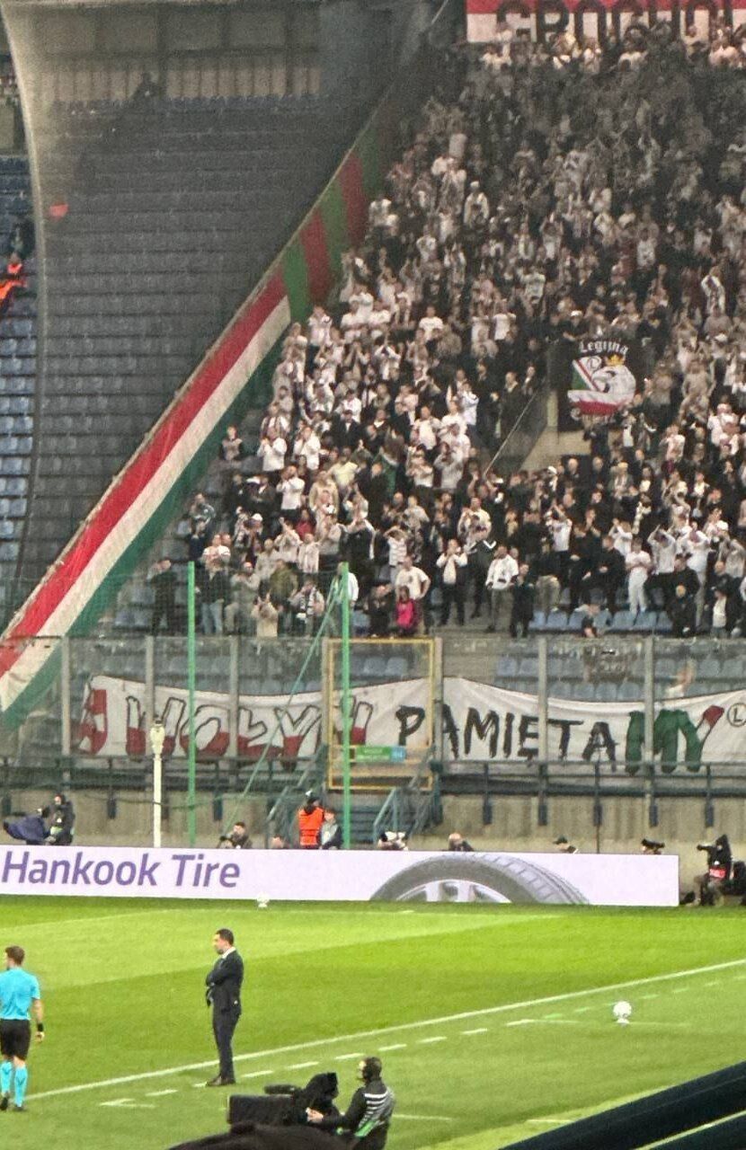 Поляки влаштували мерзенну провокацію на матчі "Шахтаря" у Кракові. Відео