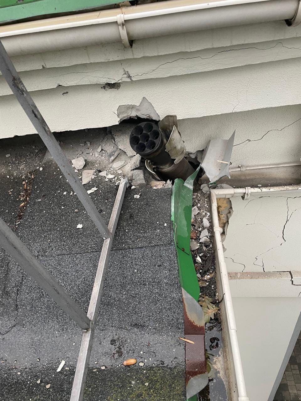 "Страшная тенденция": российская ракета попала в синагогу в Херсоне. Фото