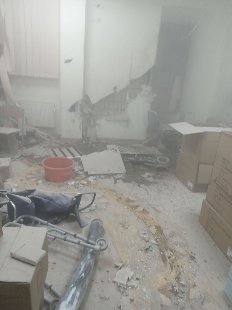 "Страшная тенденция": российская ракета попала в синагогу в Херсоне. Фото