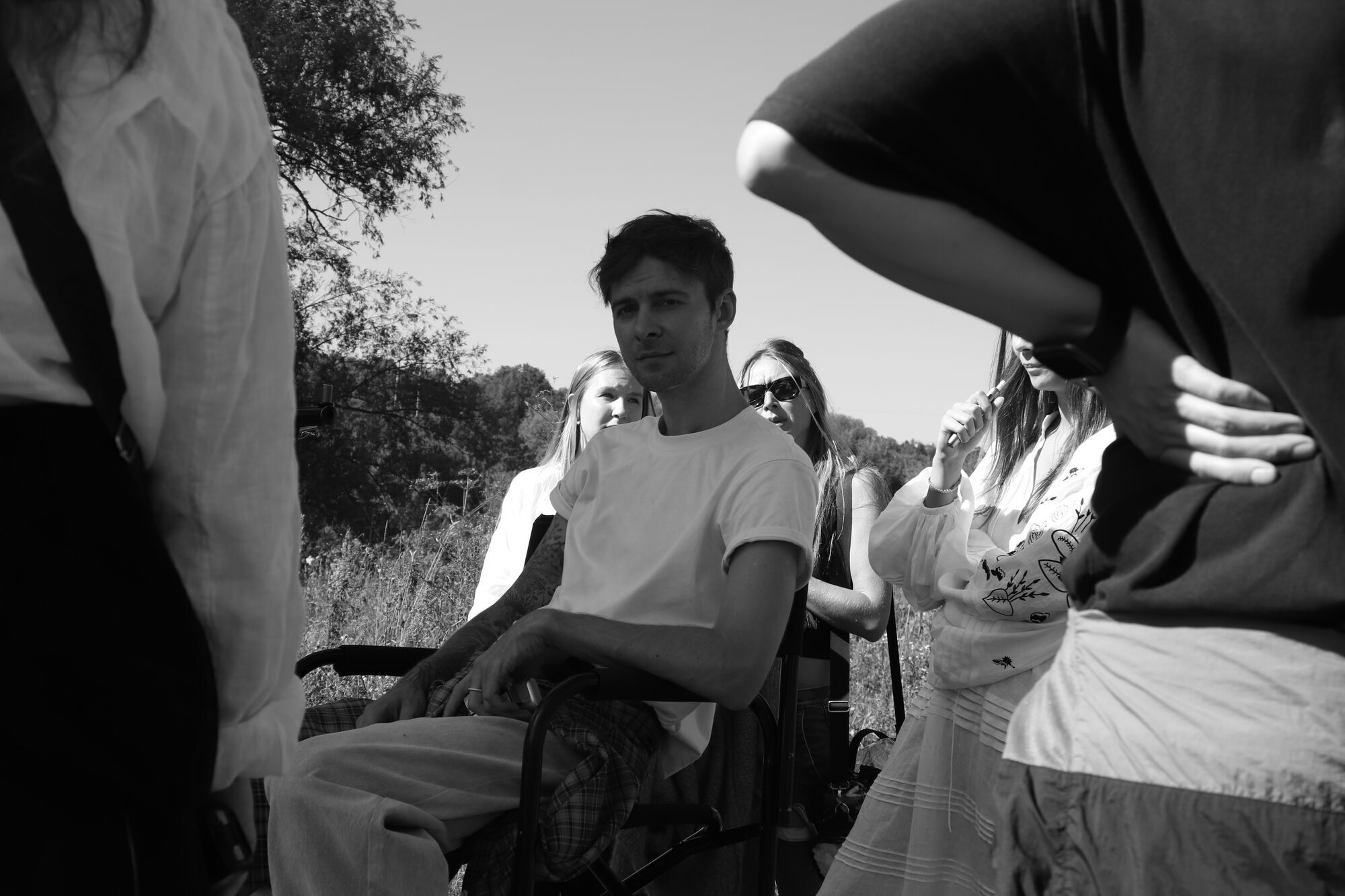 "Это был знак от отца": Макс Барских презентовал щемящее видео на песню "Спи"