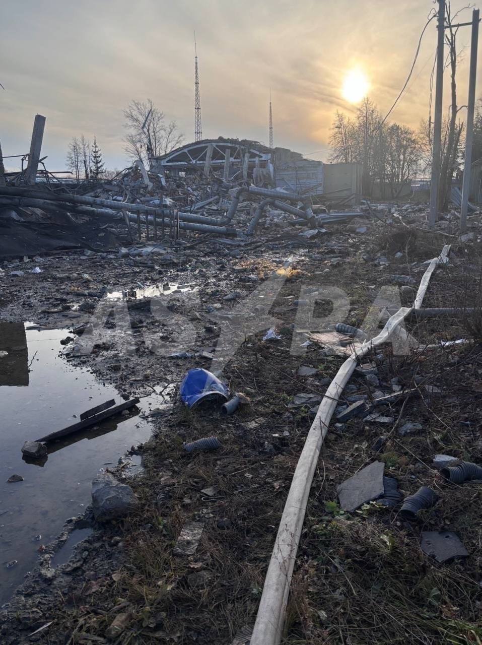 Снаряди тепер довго не вироблятиме: в мережі показали уражений українськими дронами військовий завод поблизу Челябінська. Фото