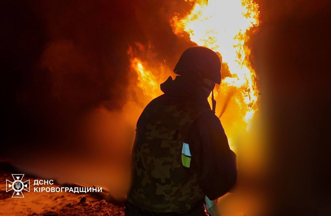 Росія атакувала Україну 128-ма дронами: знешкодити вдалося 72 цілі