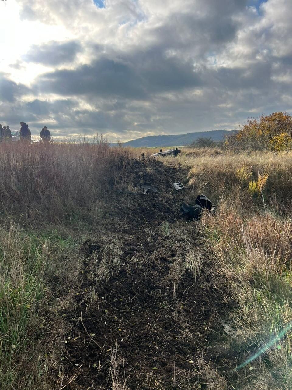 Авто вилетіло в кювет: на Одещині спроба незаконно перетнути кордон завершилась ДТП, є постраждалі. Фото