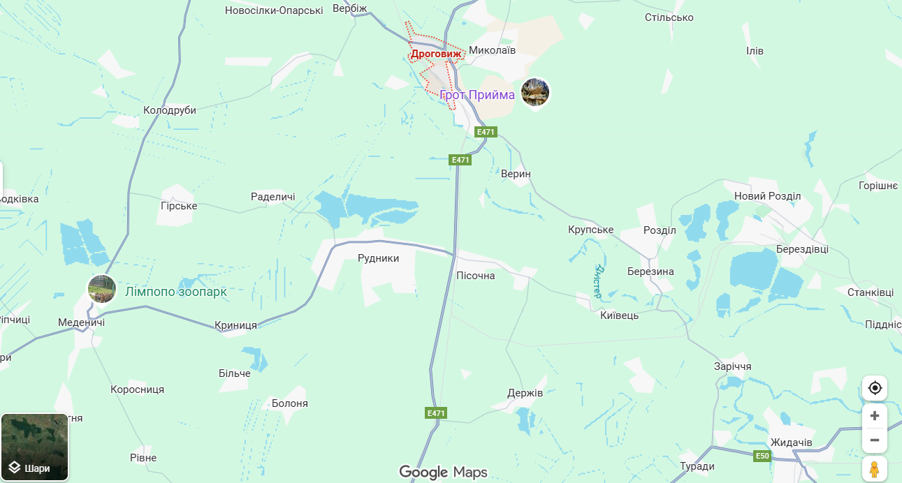 На Львовщине авто вылетело в кювет: пострадали два человека. Фото