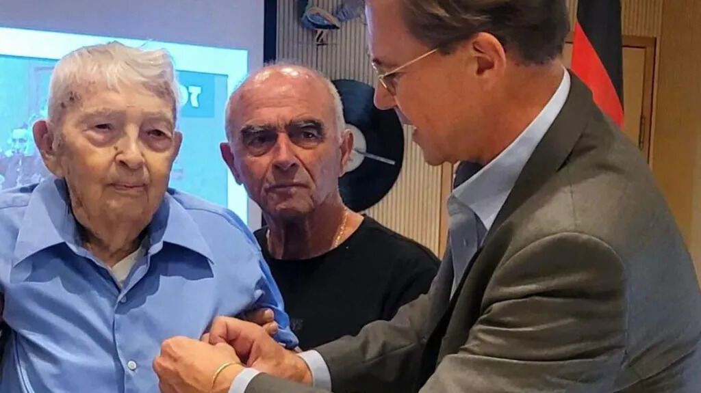 Умер последний участник восстания против нацистов в Варшавском гетто: что о нем известно. Фото