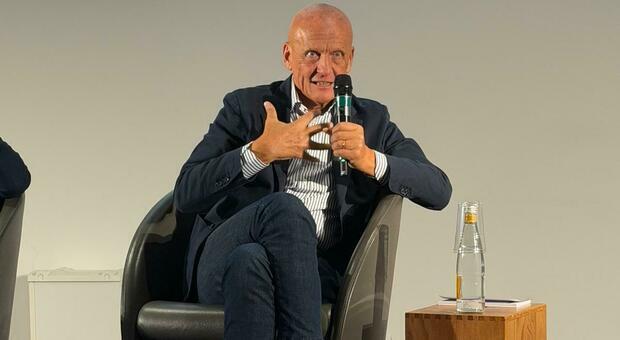 "Вони хотіли подивитися, що з цього вийде". Легендарний П'єрлуїджі Колліна вперше зробив зізнання про свою лисину