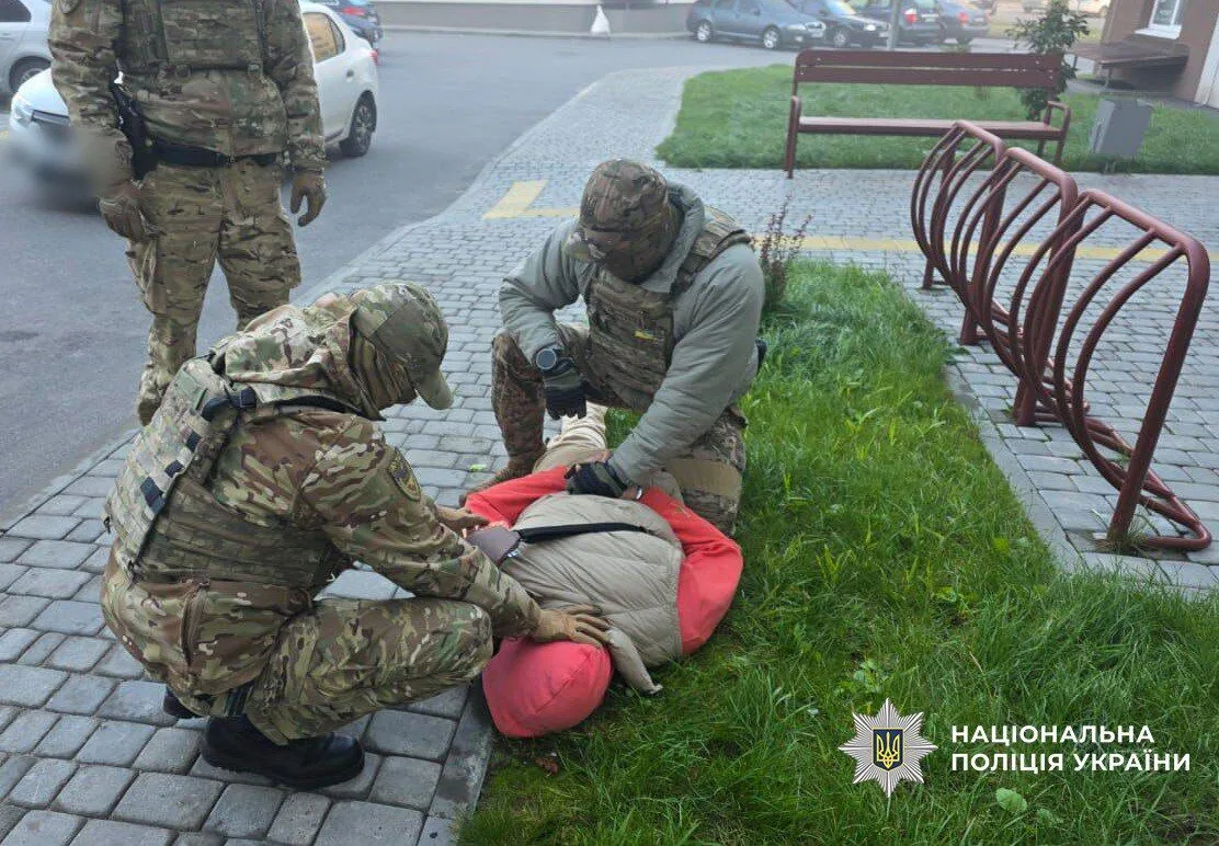 Видурили у людей понад $60 тис.: на Вінниччині викрили схему шахрайства з криптовалютою. Фото
