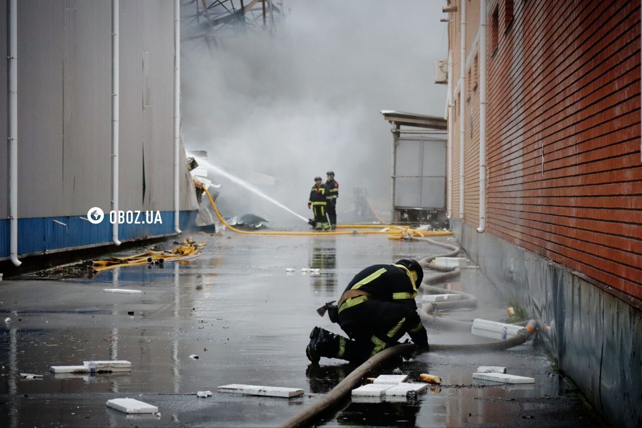 Россия атаковала Киев баллистикой: вспыхнули пожары, есть жертви, пострадали 13 человек. Фото