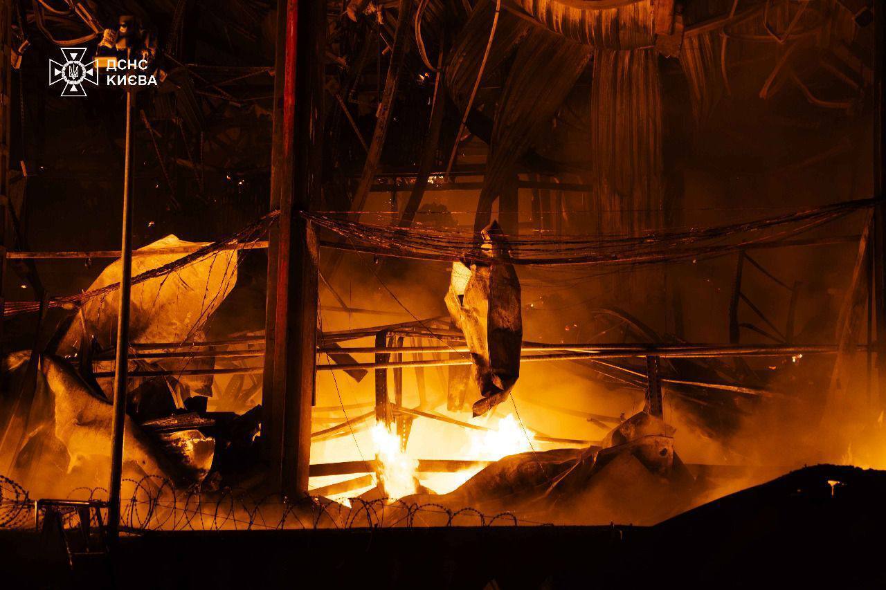 "Потрібна відповідь сильних держав": Зеленський розповів, скільки балістичних ракет і "Кинджалів" запустила Росія по Україні з початку року