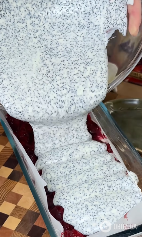 Найсмачніший львівський сирник з вишнями, маком та шоколадом: ділимось детальним рецептом