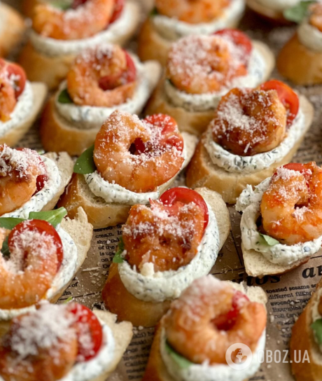 Вишукані святкові брускети з креветками для святкового столу: додайте домашню намазку з авокадо