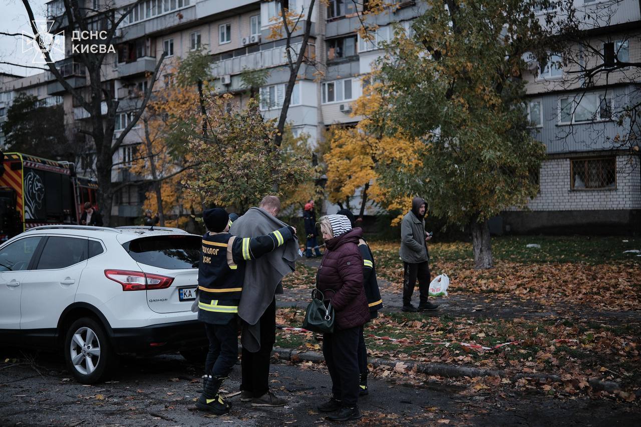 У Києві під час останнього обстрілу загинули 19-річна дівчина та її 46-річна мати