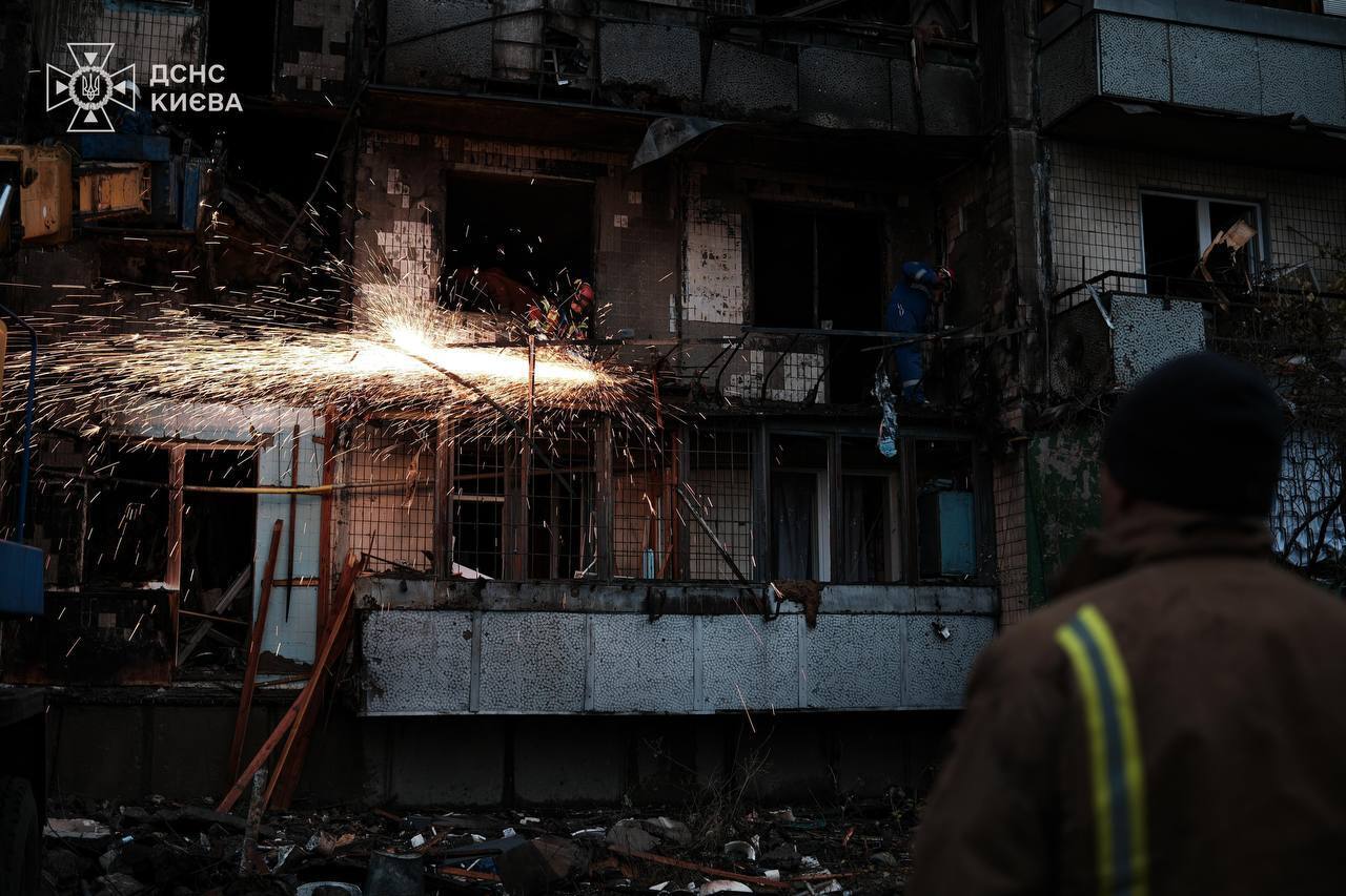 У Києві під час останнього обстрілу загинули 19-річна дівчина та її 46-річна мати