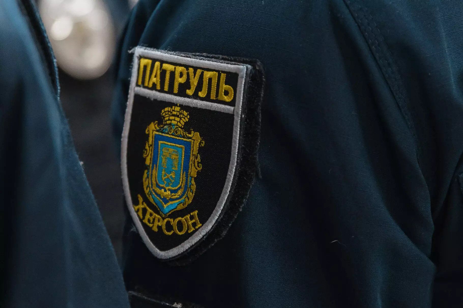 На правобережній Херсонщині відпрацьовують дії в умовах відключень і обстрілів: рятувальники отримали нову броньовану техніку. Відео